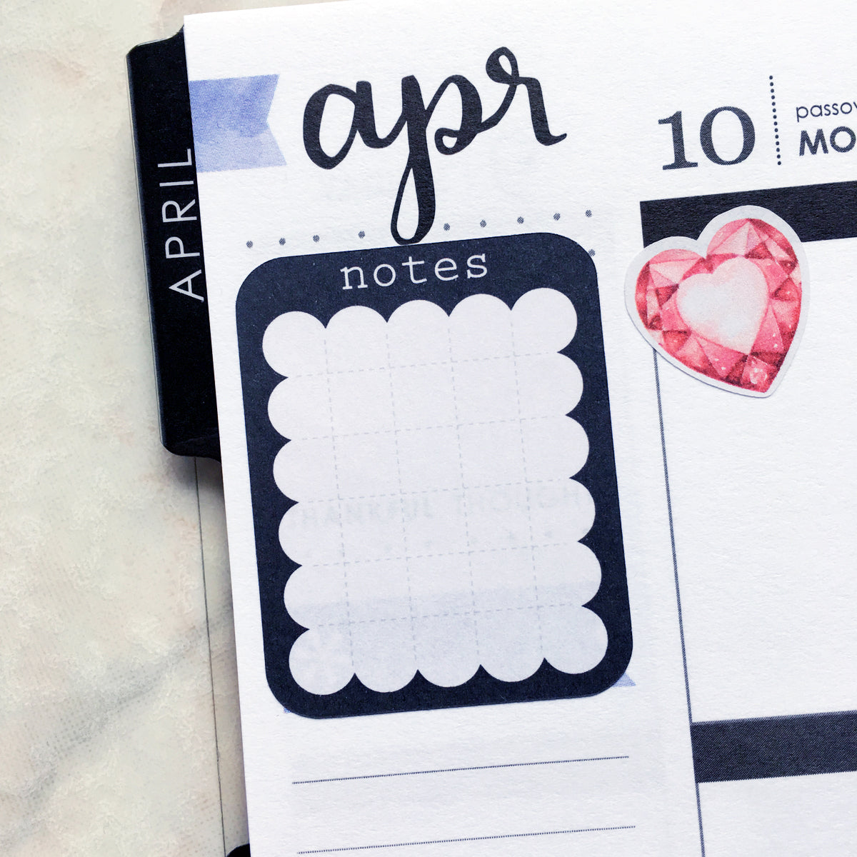 Scalloped Notes with Grid Planner Stickers (FP-022)